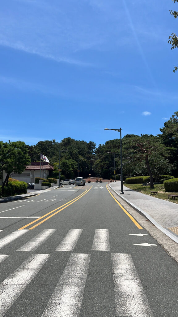 Starting point of the paved walking trail at Dongbaekseom Island