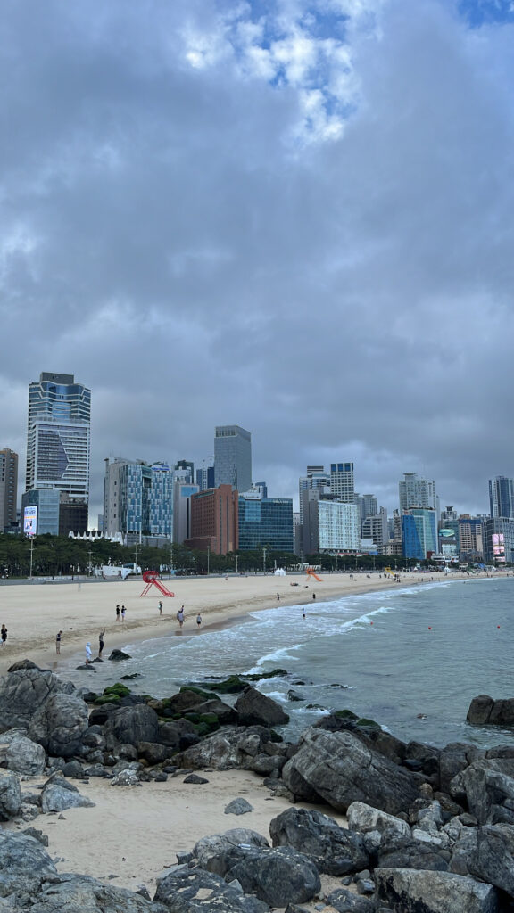 Completing the circular walk around Dongbaekseom Island