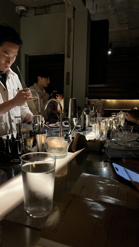 Busan Cocktail Bar Corduroy Fellaz - 9. bartender-preparing-drink