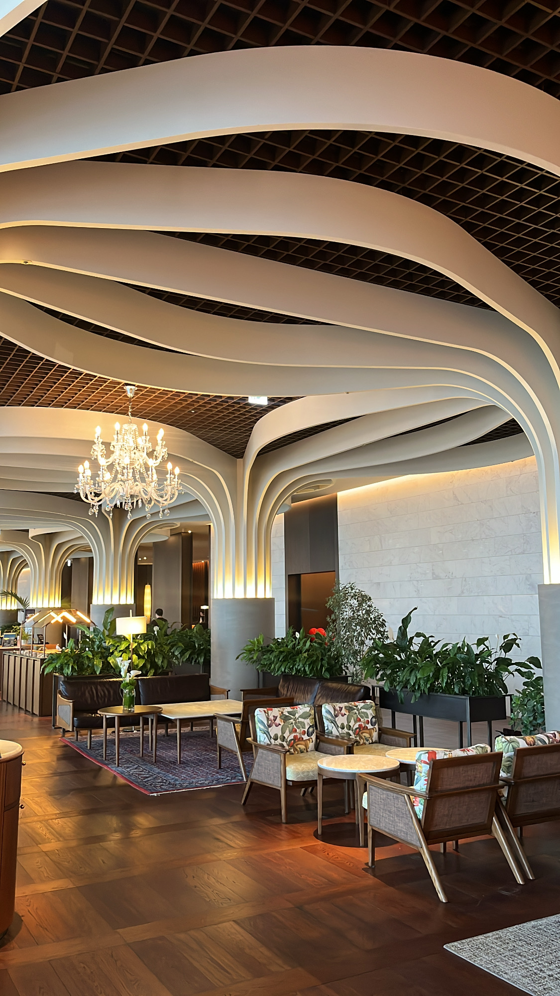 McQueen’s Lounge Busan: The Most Luxurious Ocean-View Cafe