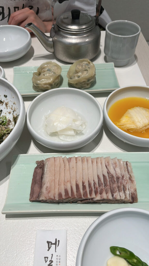 Slices of boiled pork (pyeonyuk) served at Moemiljip Busan
