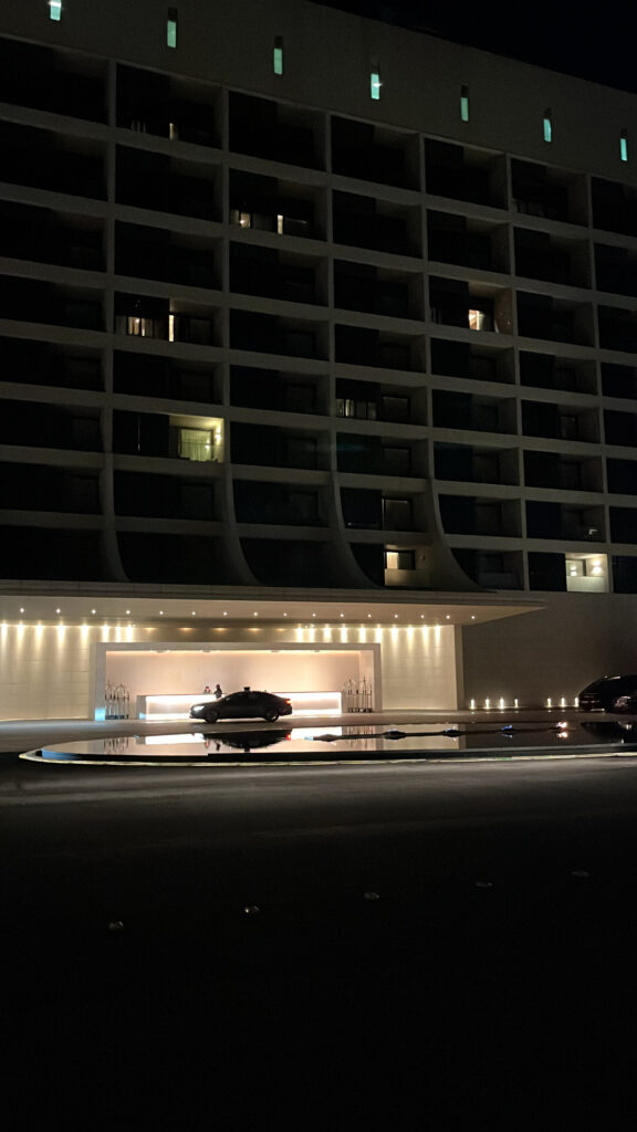 1st-floor lobby entrance where staff assist with taxi call reservations
