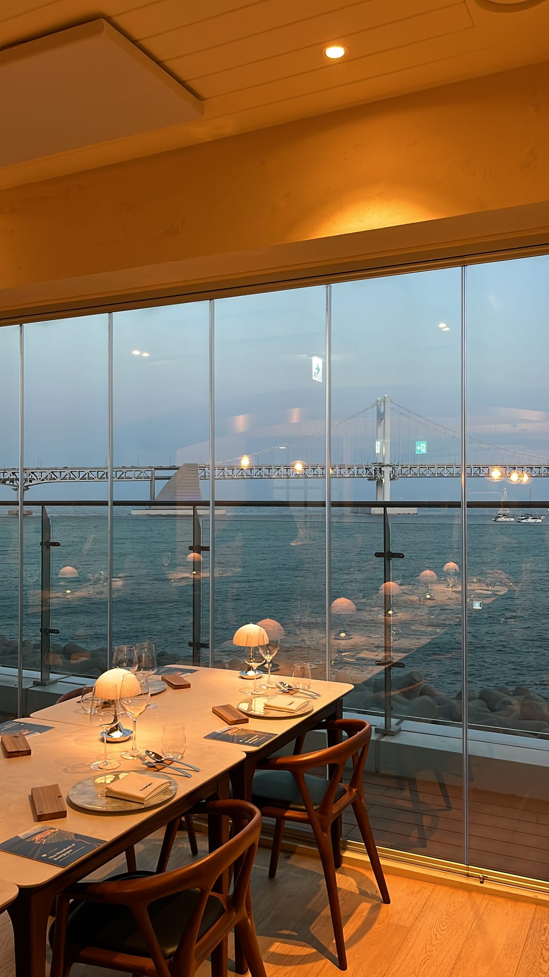 Gwangalli ocean view table atmosphere at Ramsey Busan