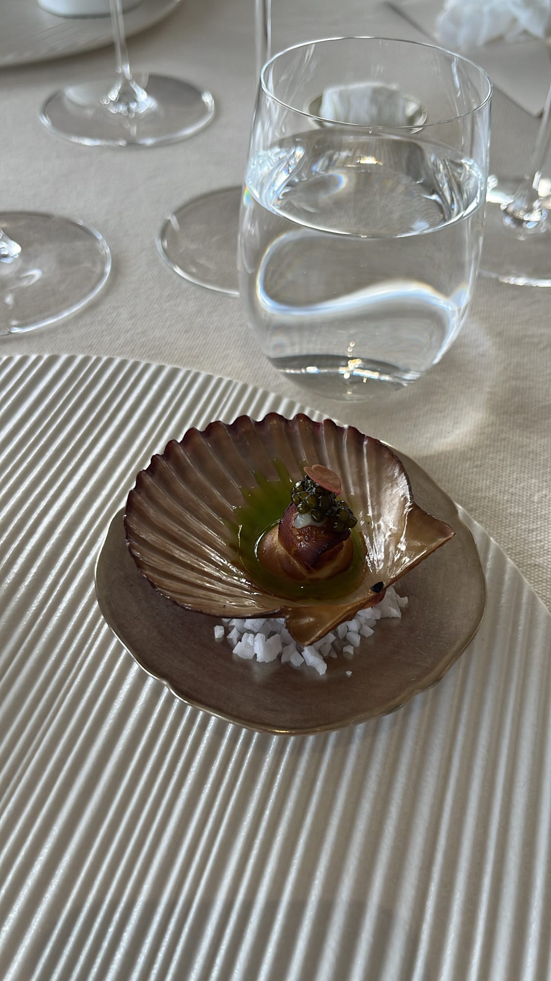 Delicate seafood amuse-bouche with caviar at Palate Busan