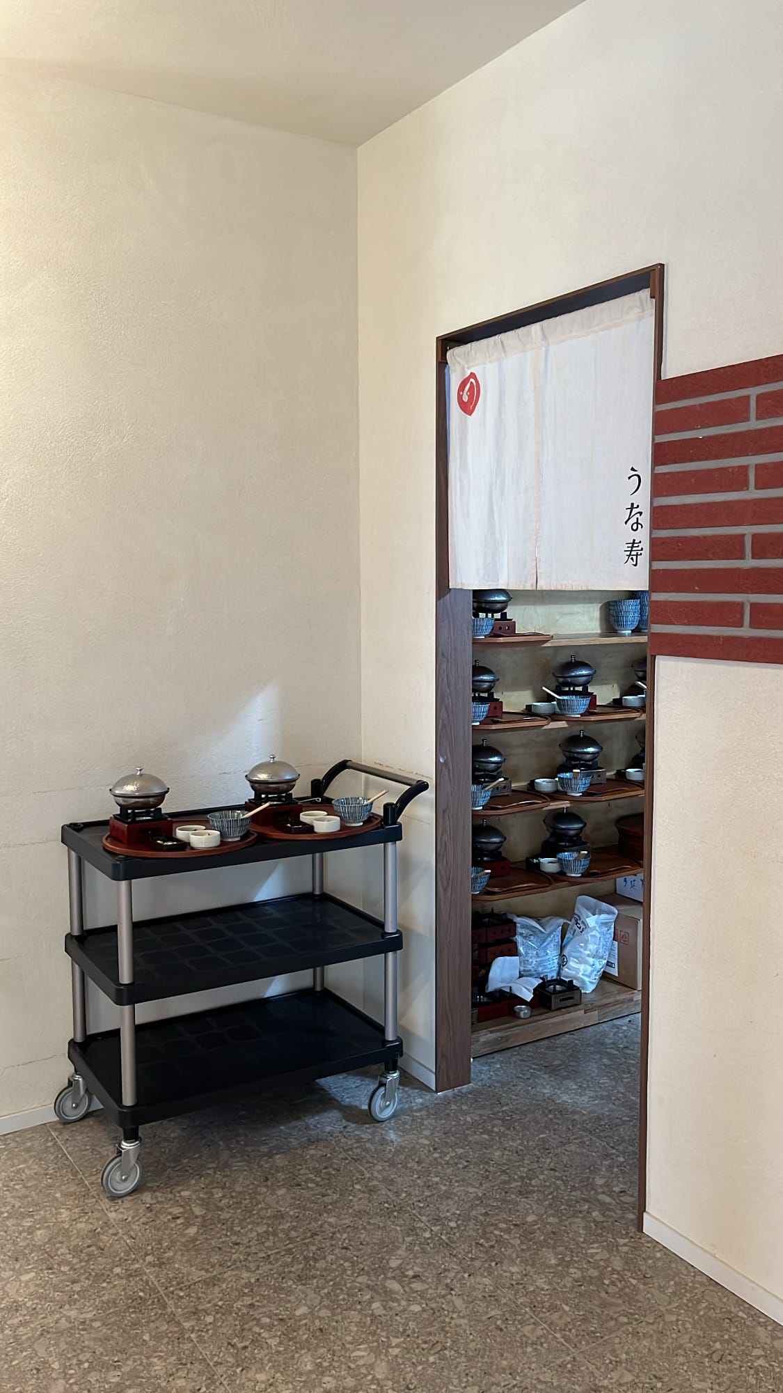 Second-floor corridor leading into private Japanese-style dining rooms at Unaju Busan