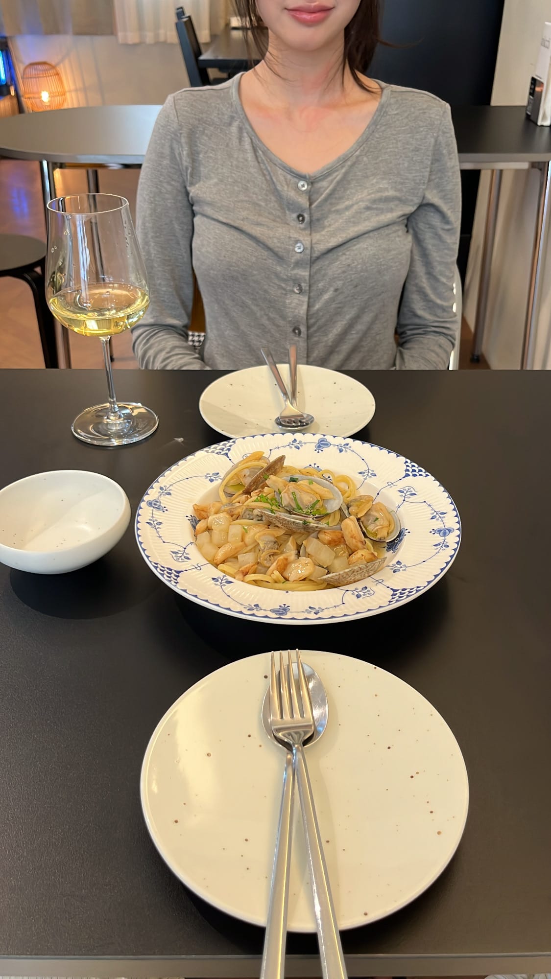 Danicci freshly cooked vongole pasta served with chilled white wine